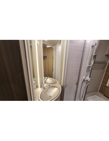 Bürstner Averso Harmony Line 465 TS